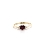GFAC 0221 ANELLO CON RUBINO TAGLIO A CUORE E DIAMANTI