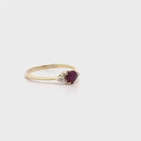 GFAC 0221 ANELLO CON RUBINO TAGLIO A CUORE E DIAMANTI